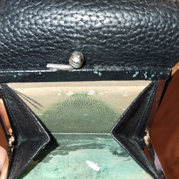 VINTAGE DOONEY BOURKE BROWN TRIFOLD WALLET USED/WORN/PRE-OWNED - Picture 6 of 11